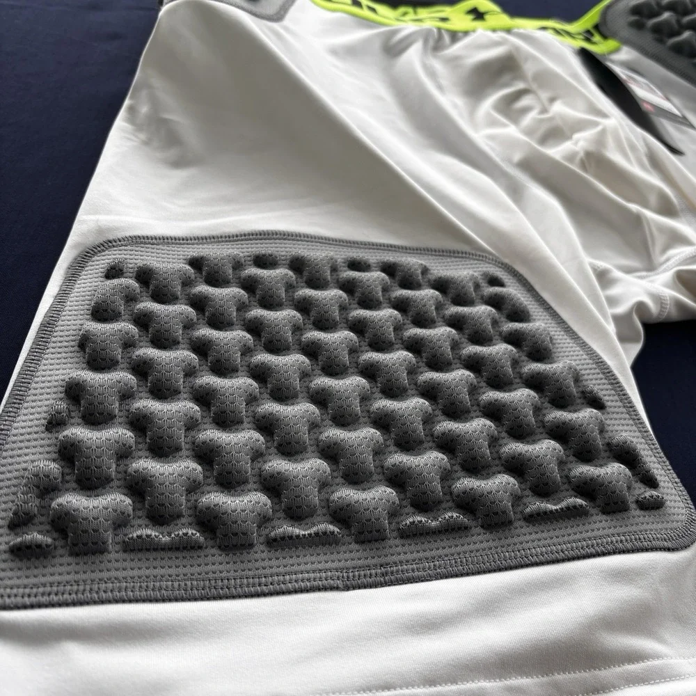 Under‎ Armour HeatGear 3XL Padded Compression Shorts Football White Gray NWT